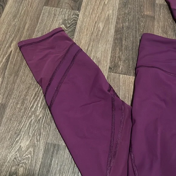 Victoria’s Secret leggings - Picture 2 of 7